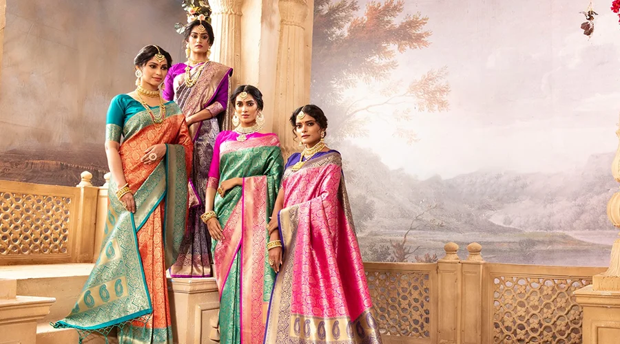 Which is better for skinny girls, a lehenga or a saree? - Quora
